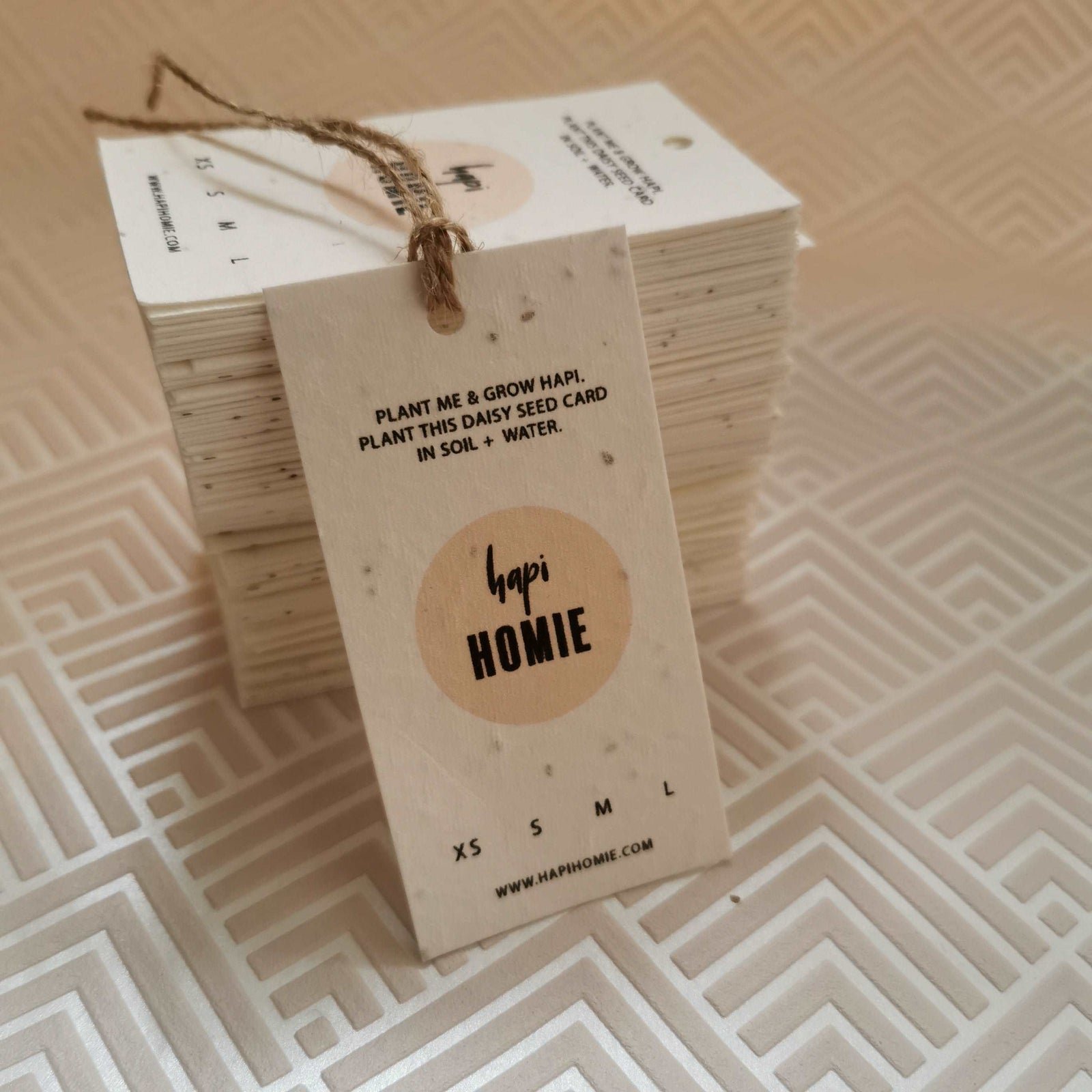 Dun zaad papier hangtags voor merk product en geschenk verpakking