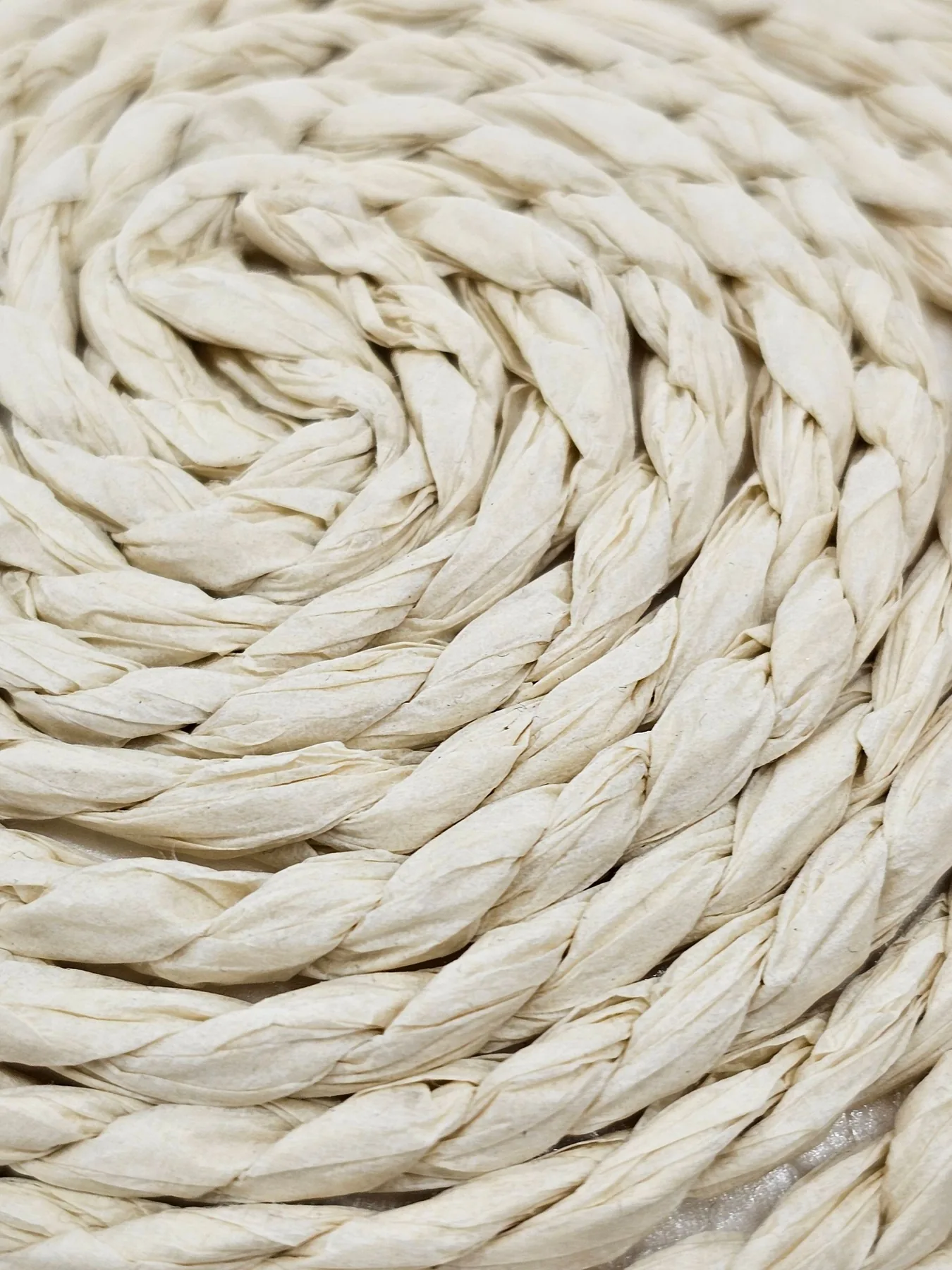 Makrofotografie eines gewickelten Naturfaserseils
